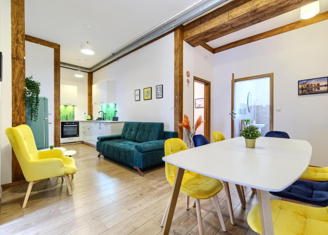 Happiness Holidays - Old Town Apartment Гданск Екстериор снимка